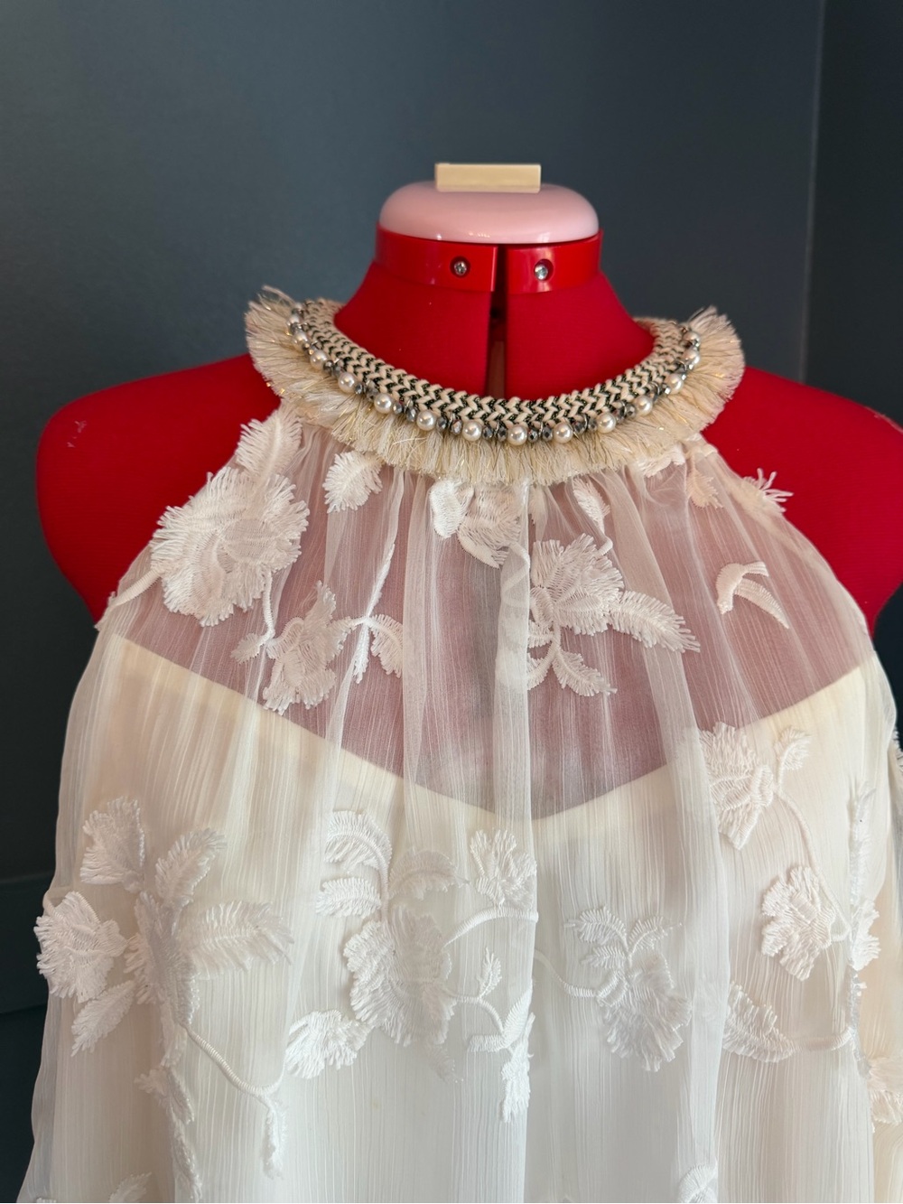 Badgley Mischka Embroidered Halter Dress sz 8 - Picture 6 of 8